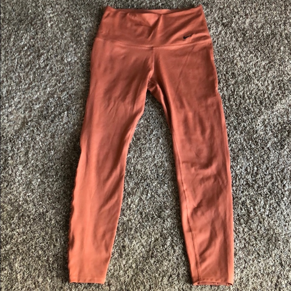 Nike dri-fit leggings